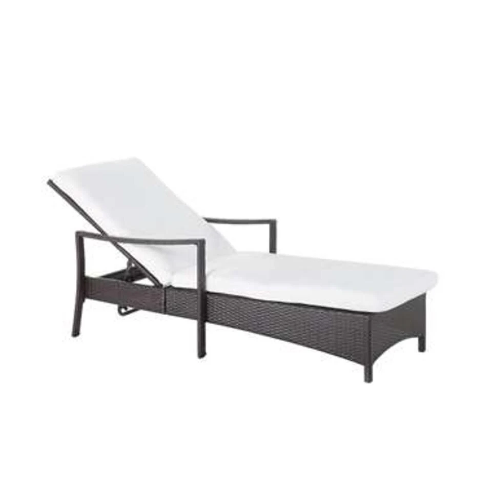 Beliani Tuinligstoel VASTO - Bruin Pe Rotan 3 Beliani Tuinligstoel VASTO - Bruin Pe Rotan